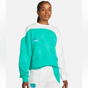 Nike Sportswear Uphoria - Full Set